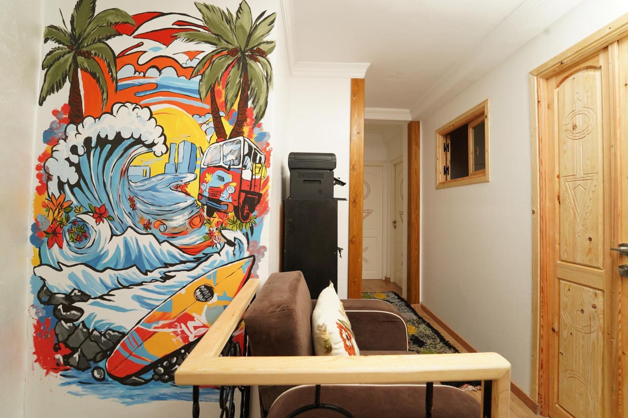 Waves Hunter Surf House Bed & Breakfast Агадир Екстериор снимка