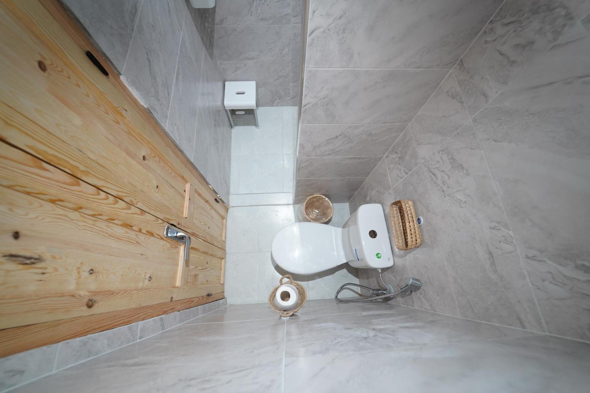 Waves Hunter Surf House Bed & Breakfast Агадир Екстериор снимка